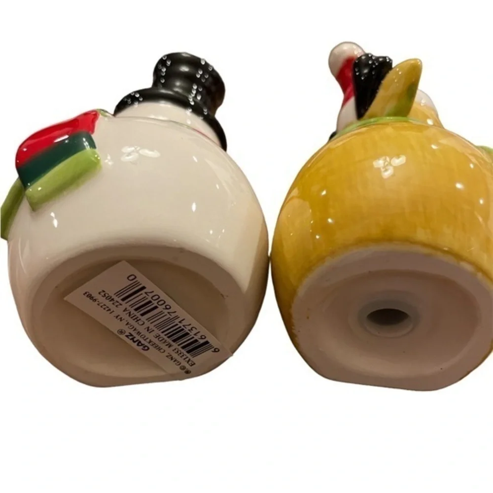 Ganz Holiday Christmas Ceramic Salt and‎ Pepper Shaker Set NWT Snowman Reindeer